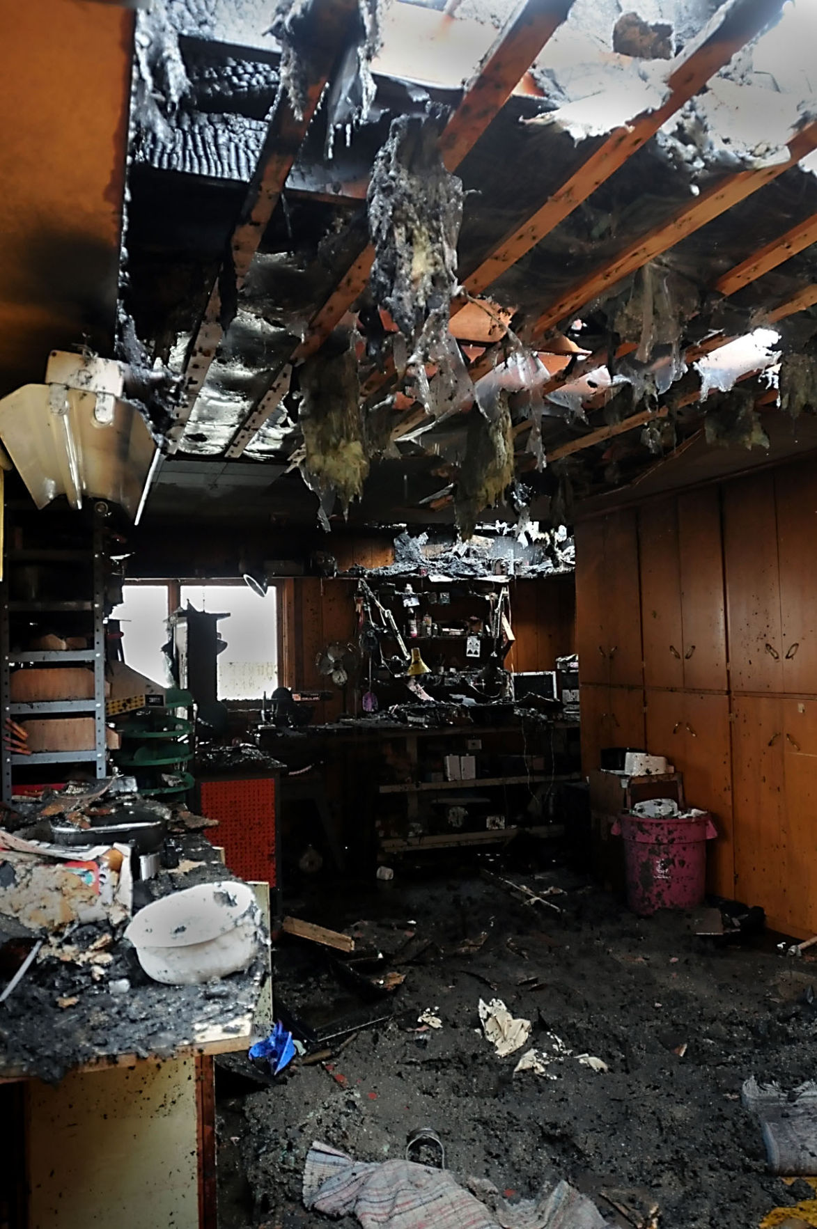 New Ulm fire burns concertinas Local News