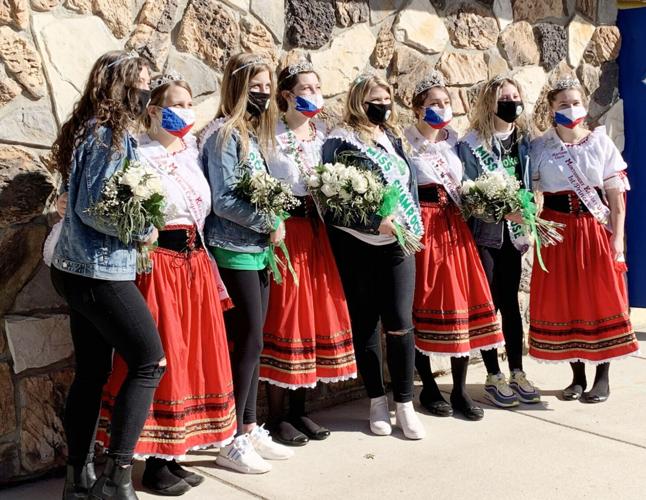 Le Center holds St. Patrick's Day parade | Local News ...