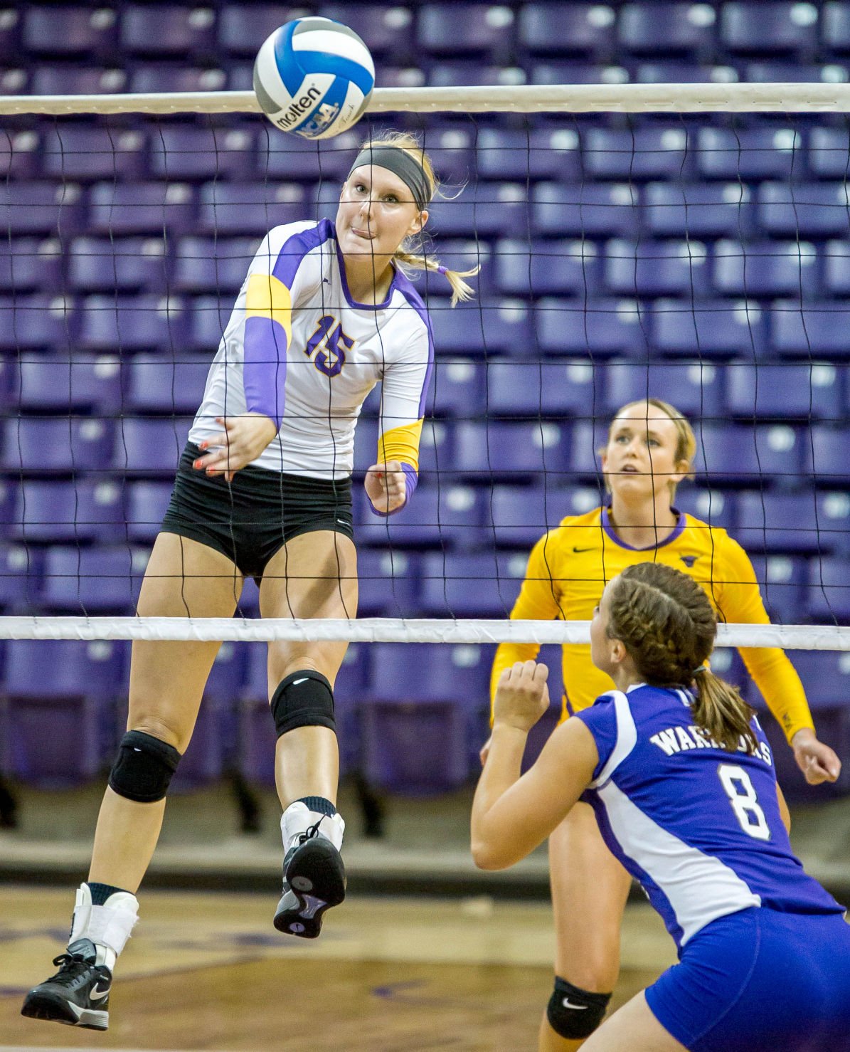 MSU volleyball gives new head coach a successful home debut | Sports MSU volleyball gives new head coach a successful home debut | Sports
