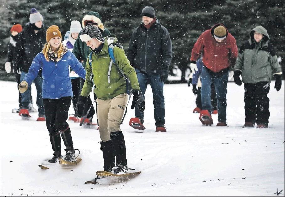 Get outside the house! Ney Nature Middle delivers snowshoeing, cross state skiing | Functions