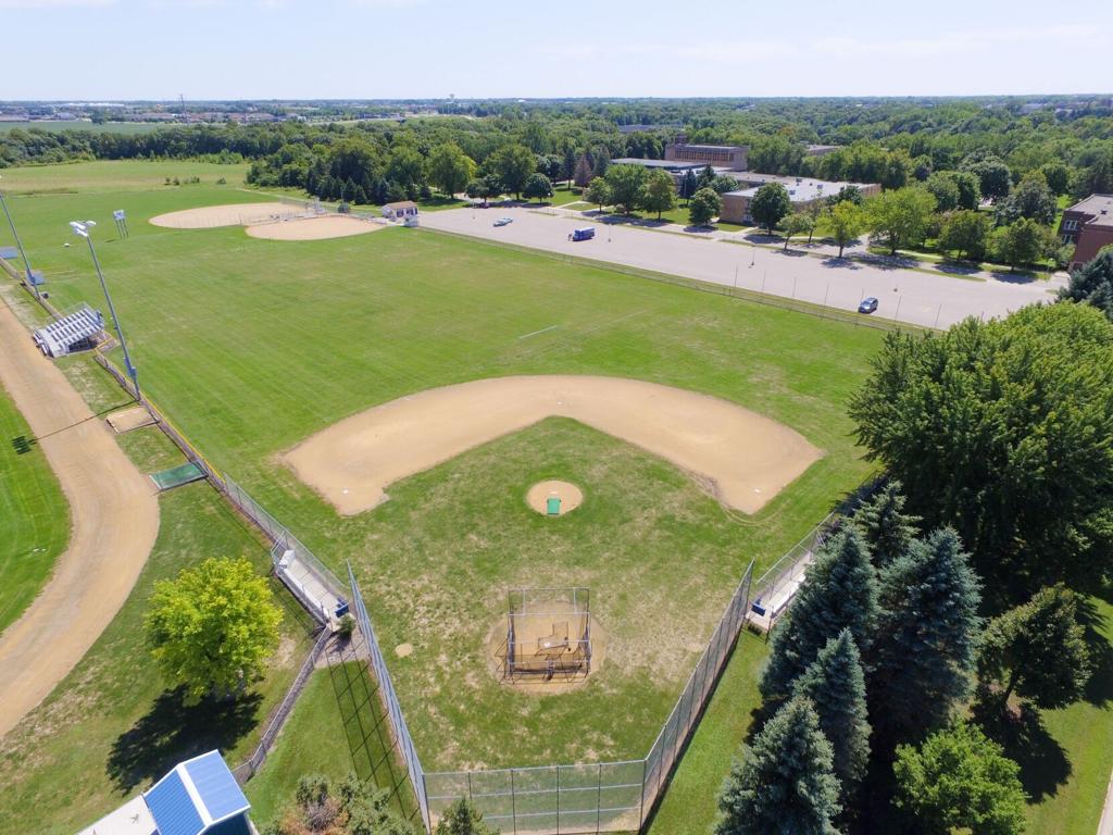 Loyola To Buy Its Campus And Athletic Facilities On Good Counsel Hill Local News Mankatofreepress Com