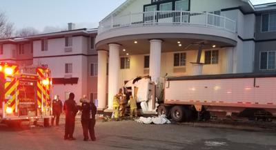 UPDATE: Semitruck driver dies after crashing into River Hills ...