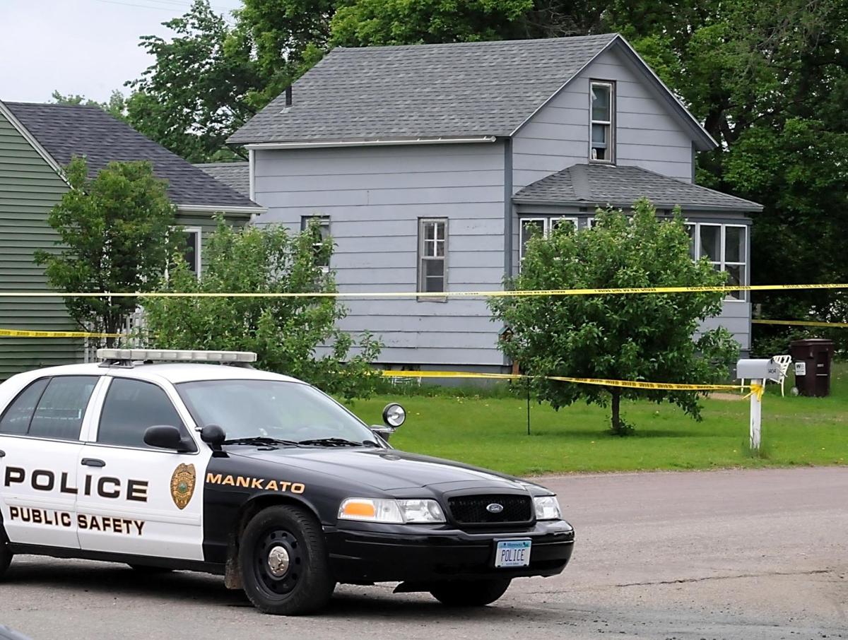 Update Homicide suspect in custody after woman found dead