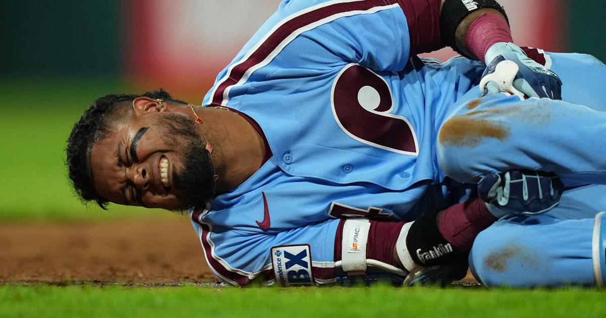 Luis Arraez suffers sprained left ankle as Phillies falter again with chance to clinch playoff spot | Sports | mankatofreepress.com