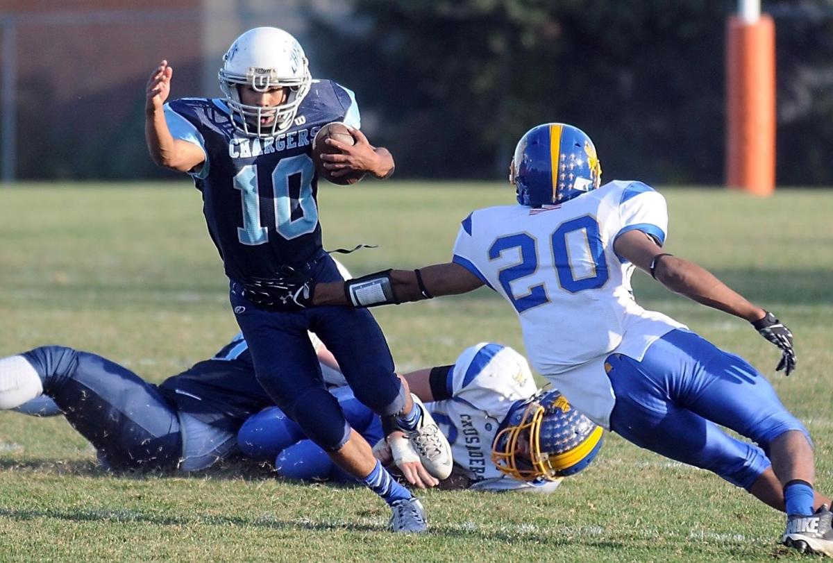 Loyola upsets MVL in Section 2A football playoffs | Sports ...