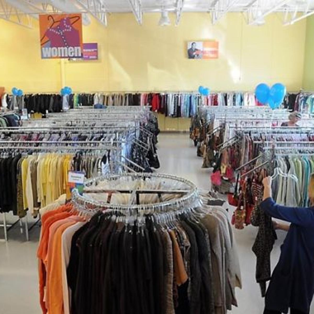 Goodwill boots up Mankato store | Local News ...