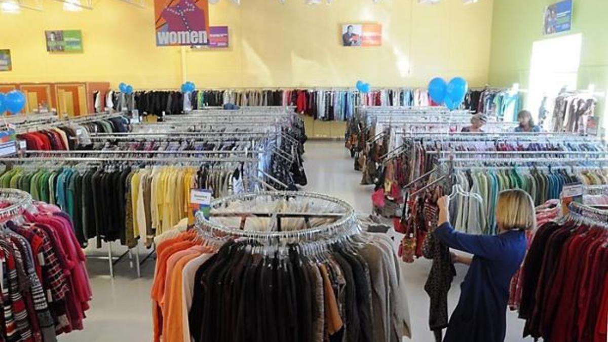 Goodwill Boots Up Mankato Store Local News Mankatofreepress Com Goodwill Boots Up Mankato Store Local News Mankatofreepress Com