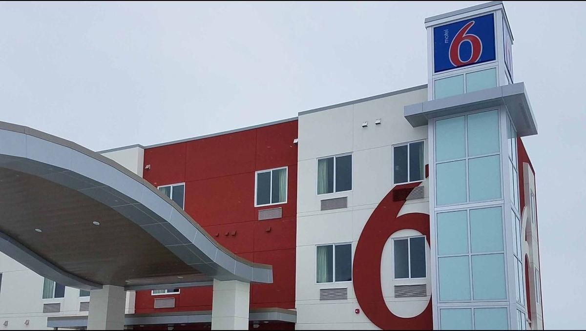 Motel 6 In Mankato Open News Mankatofreepress Motel 6