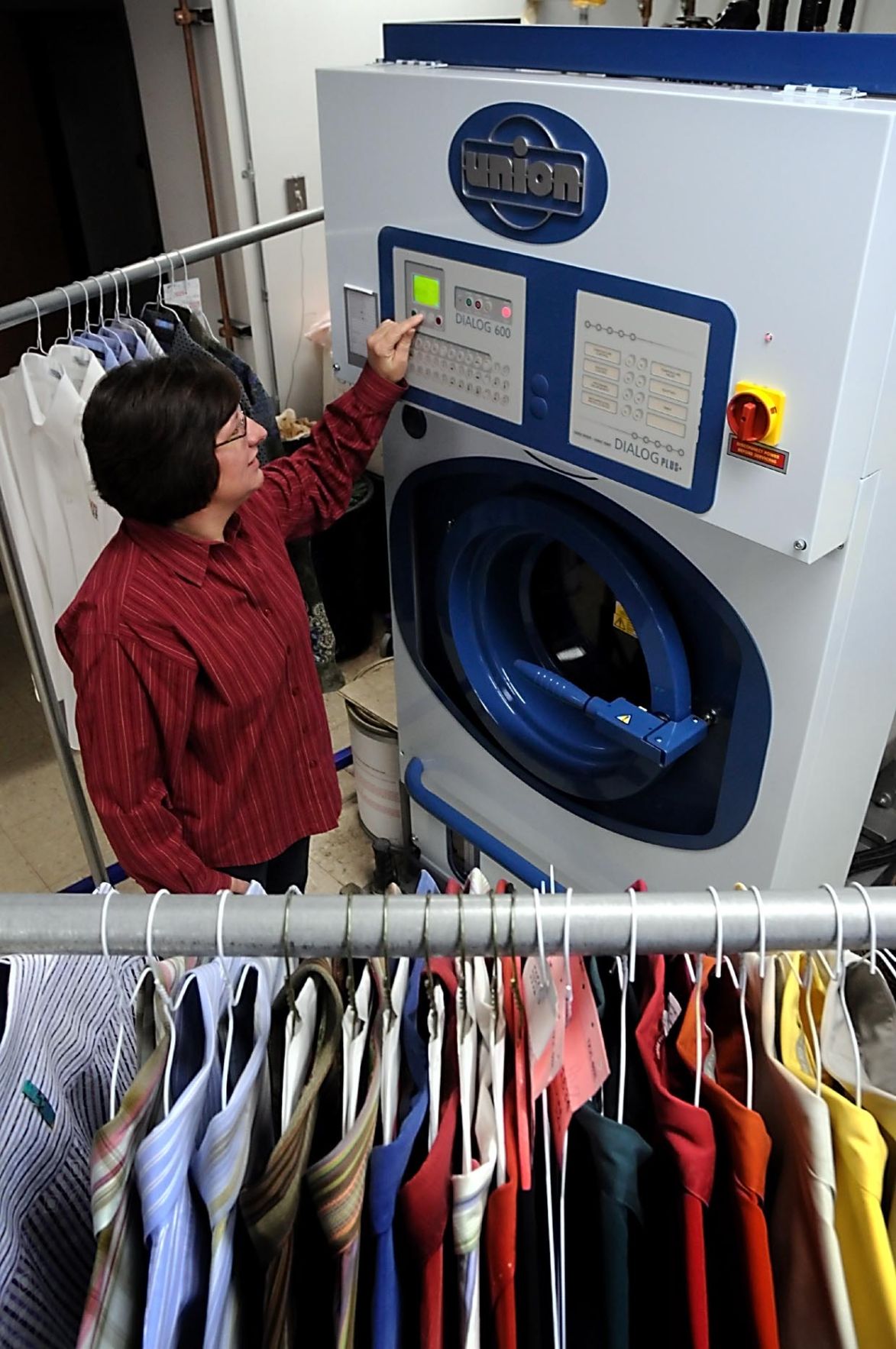 Dry cleaner goes green | Local News | mankatofreepress.com