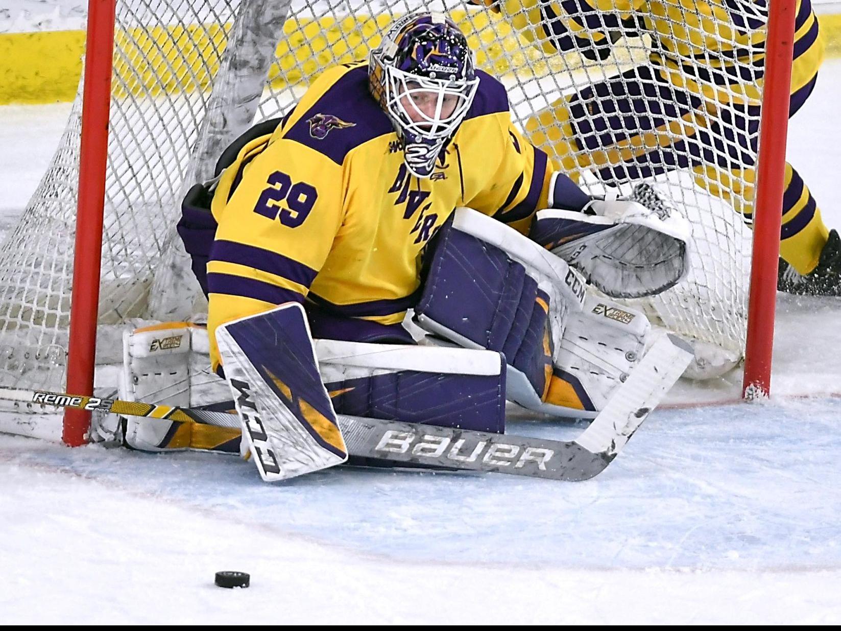 dryden mckay vying to be college hockey s top goalie local sports mankatofreepress com