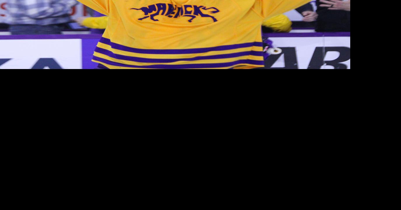 Minnesota State hockey knocks off St. Thomas, claims Mason Cup