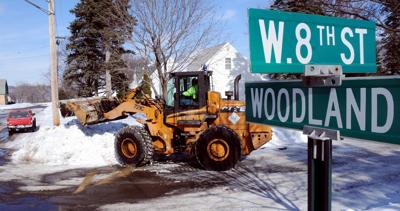 Moving snow 1/23