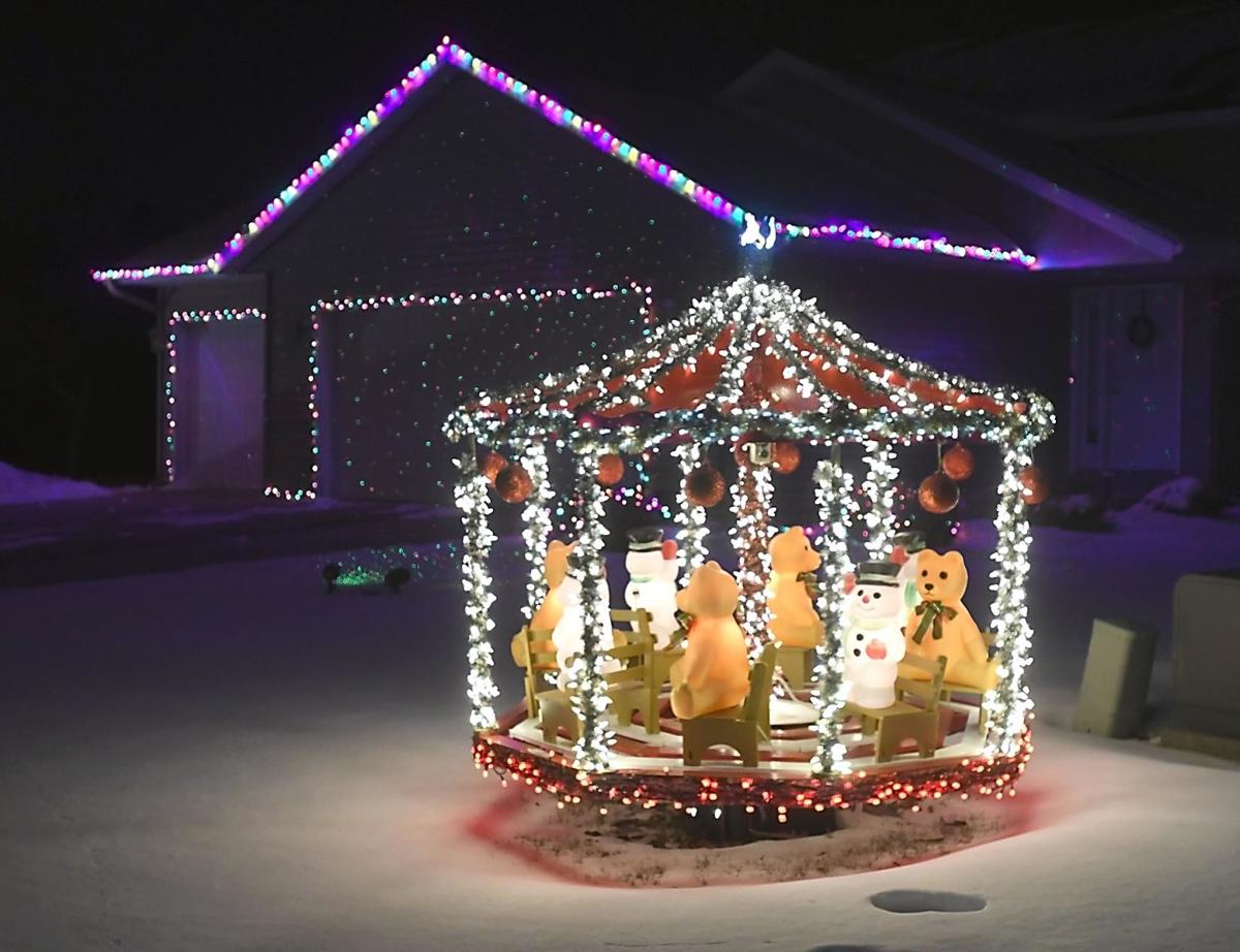Thief River Falls Christmas Lights 2022 Monday Informer: Holiday Lights Contest Opens | Local News |  Mankatofreepress.com