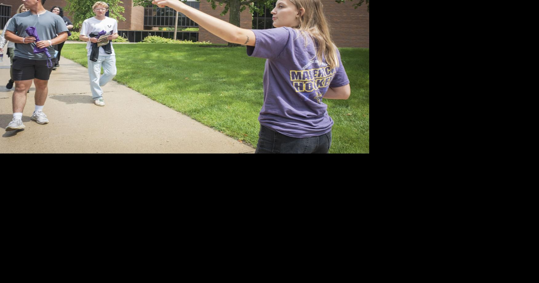 Colleges expect positive enrollment trend to continue