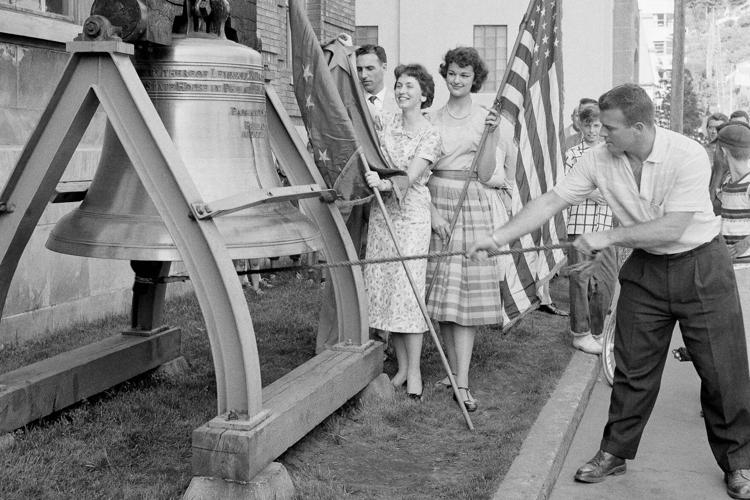 Far from the original in Philadelphia, these fans hunt for the Liberty Bell  replica in each state | National News | mankatofreepress.com