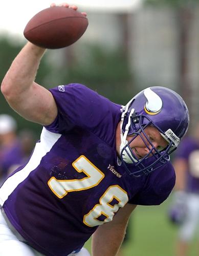 Vikings notebook: Physical practice takes its toll, Sports