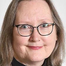 Never underestimate IQ of a conniving canine