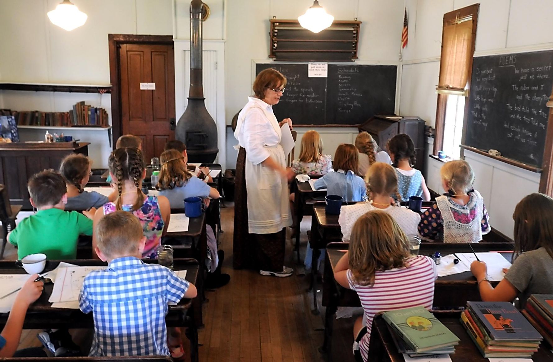 Day In One Room Schoolhouse An Important History Lesson News   5581dc5ed2d83.image 