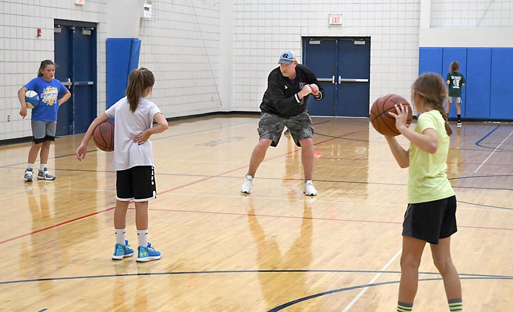 Summer Basketball Getting Closer To Hoopin Local Sports