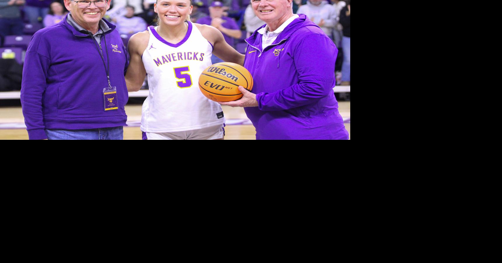 Natalie Bremer becomes Minnesota State women's basketball's scoring leader