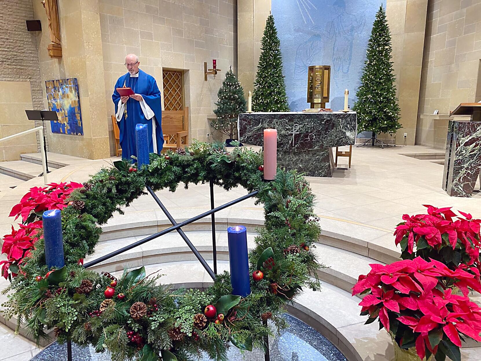 Christmas comfort: Pastors offer hope in message at end of challenging year - Vimarsana News