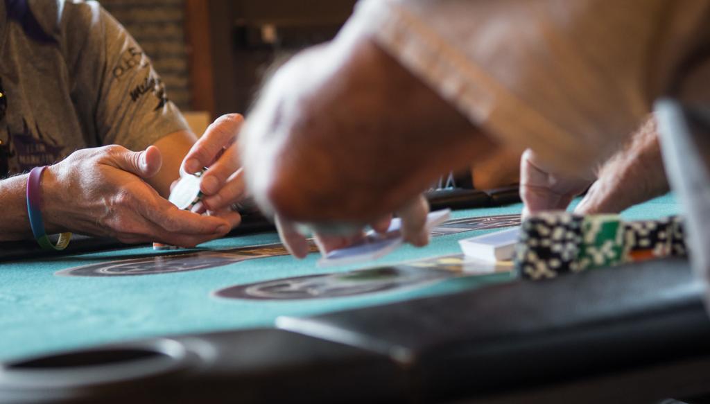 Local texas holdem games