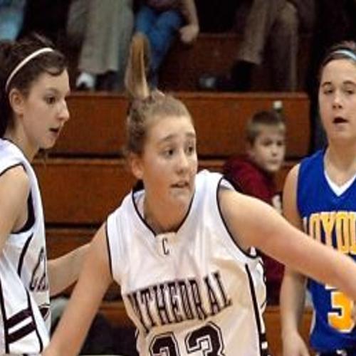 Greyhounds Power Past Loyola Sports Mankatofreepress Com