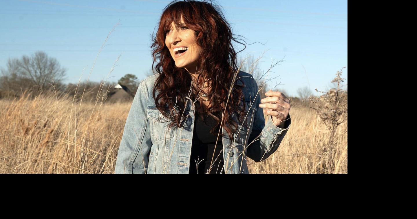 After time with her sons, Jo Dee Messina is back performing; stops in Mankato Saturday