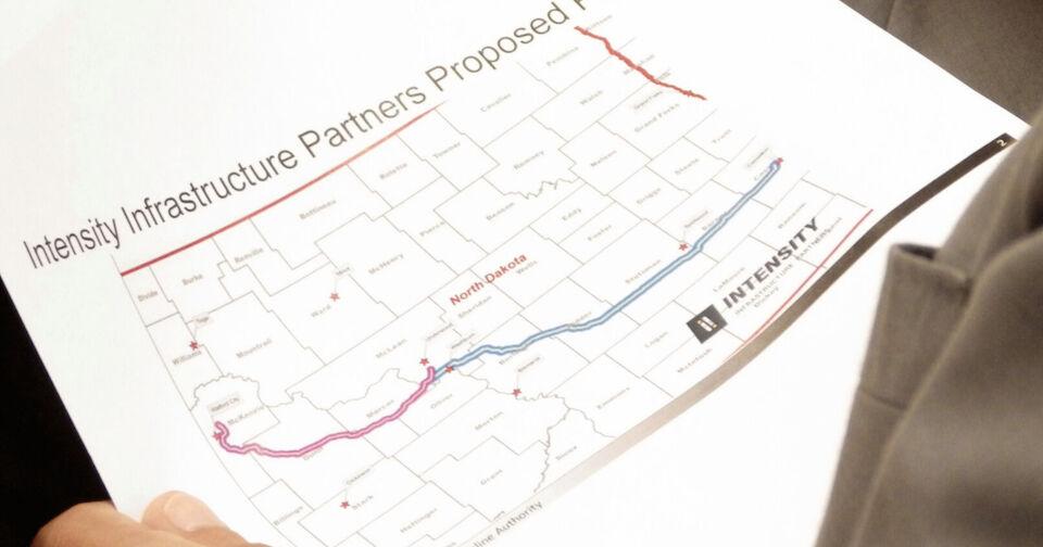 North Dakota considers natural gas pipelines