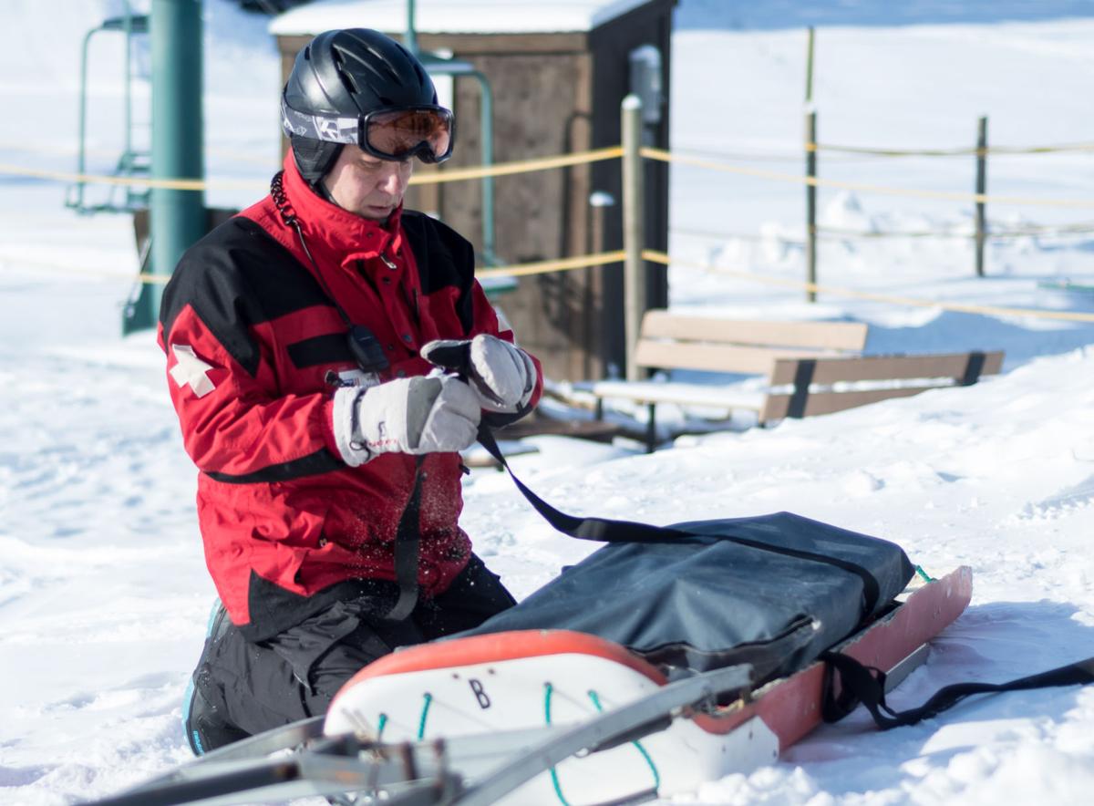 Mount Kato volunteers ski to aid injured | Local News | mankatofreepress.com