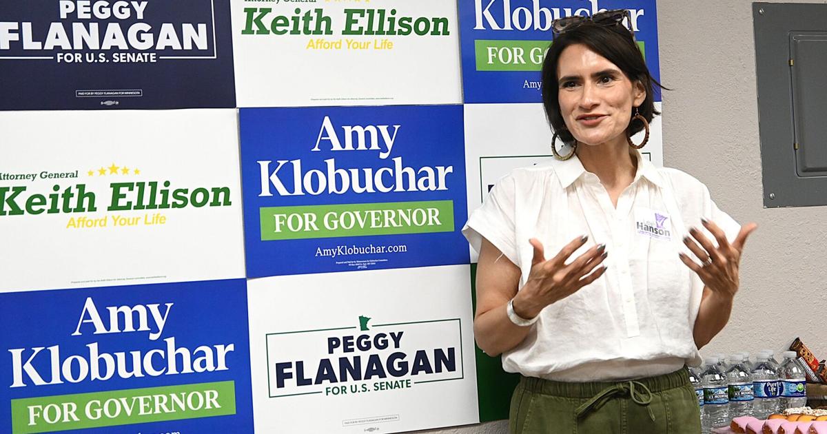 Flanagan makes Mankato campaign stop with Sen. Smith