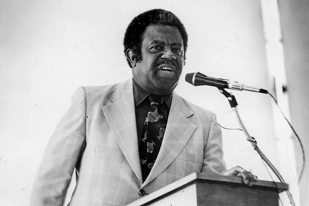 Glimpse of the Past Rev. Abernathy visited area in 1969, 1975 Local