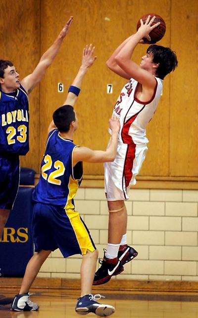 Loyola boys hoops 1/14