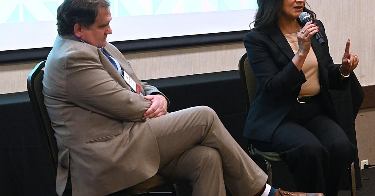Demuth makes appearance in New Ulm