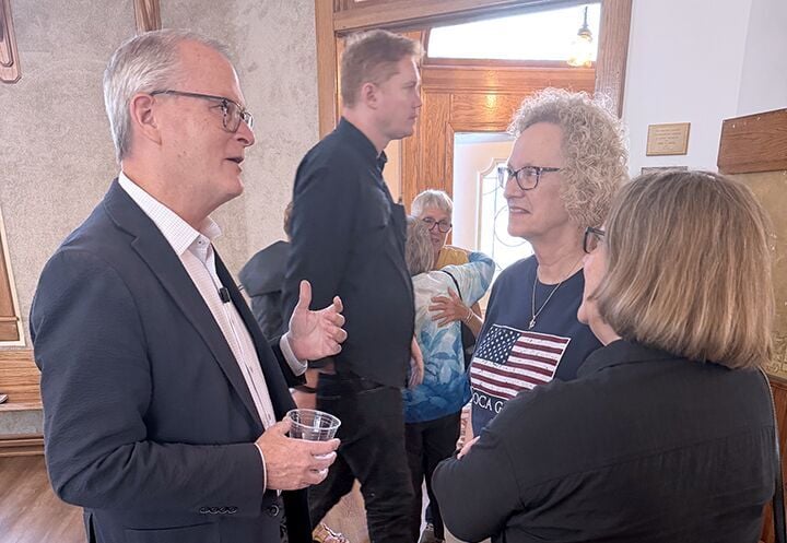 U.S. Senate candidate Hamilton says Constitution ‘under threat’