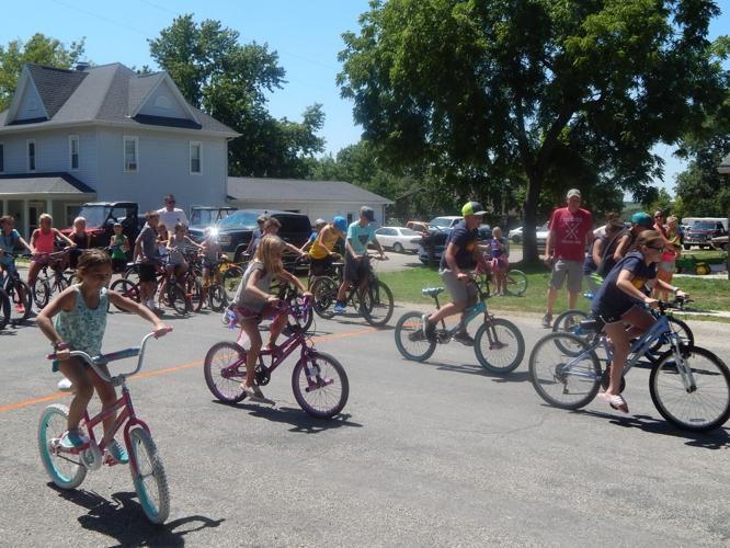 2020 Beattie Milo Festival Family Living