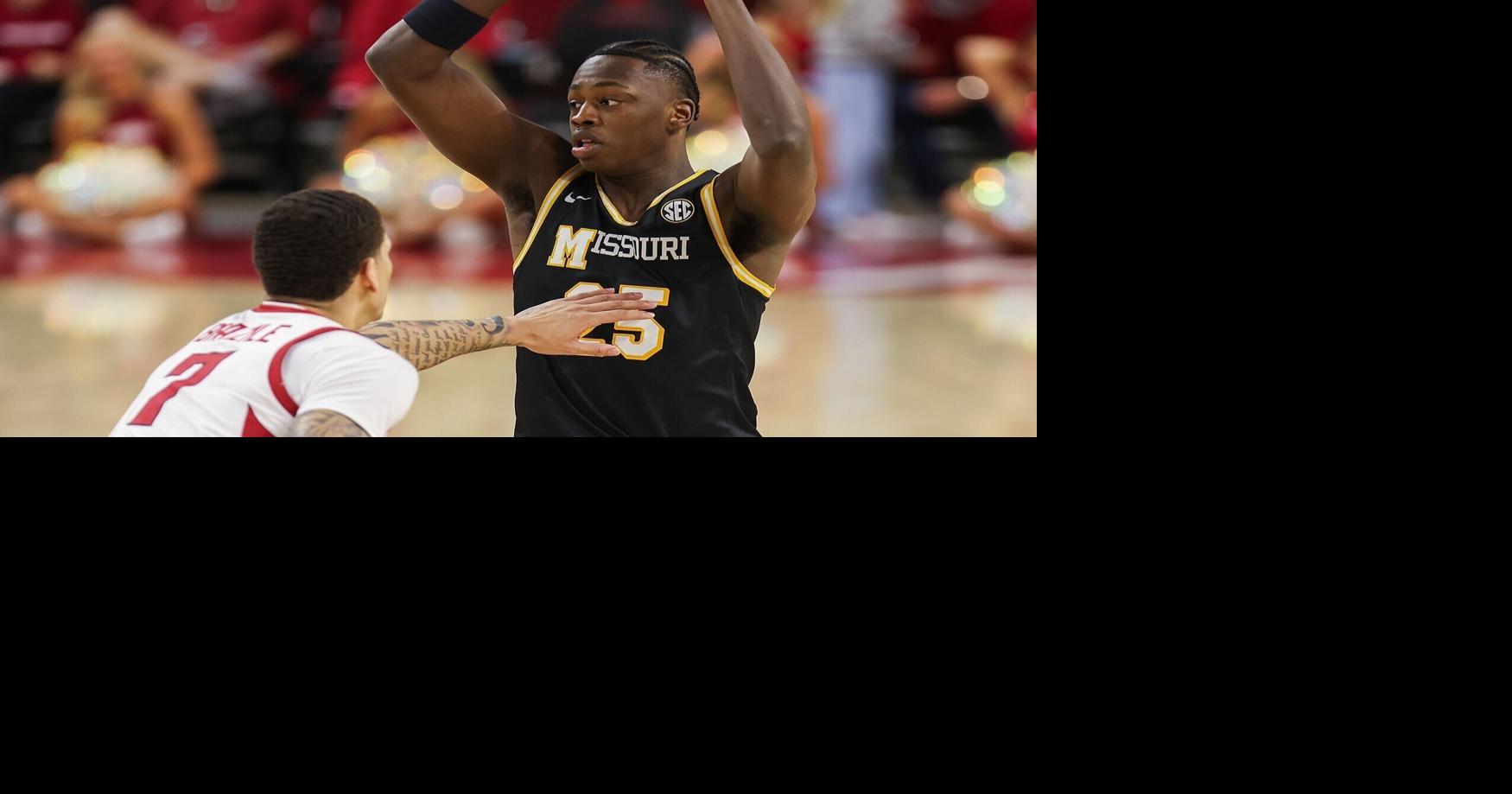 Mark Mitchell regains eligibility after judge issues injunction against NCAA