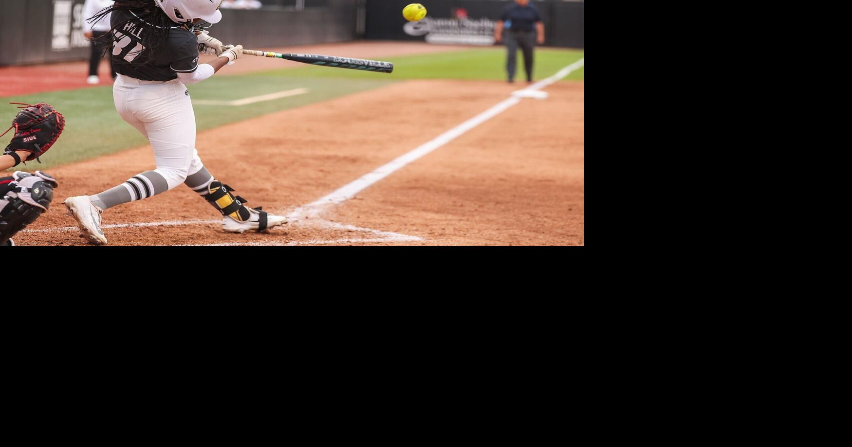 Mizzou softball travels to Arkansas for a tough, crucial weekend series