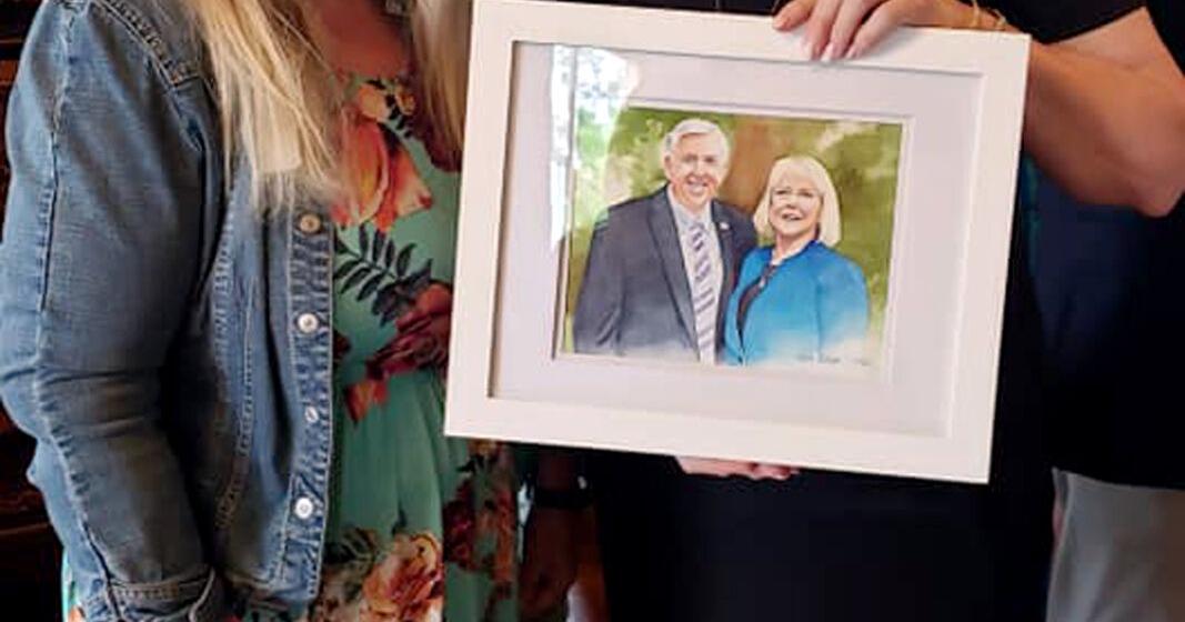 LOCAL ARTIST RECEIVES INTERNATIONAL ACCLAIM intelligence overview