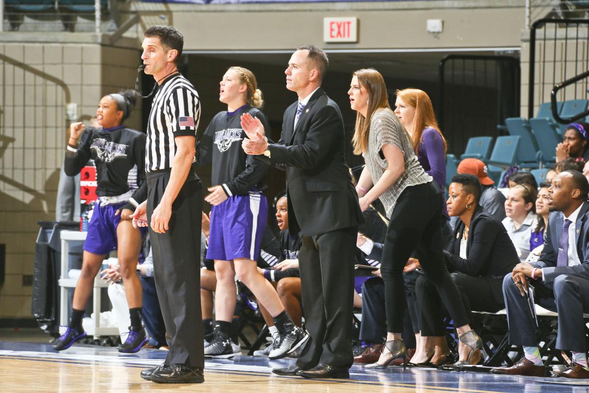 Former Northwest Coach Kellogg Builds Program At Stephen F Austin