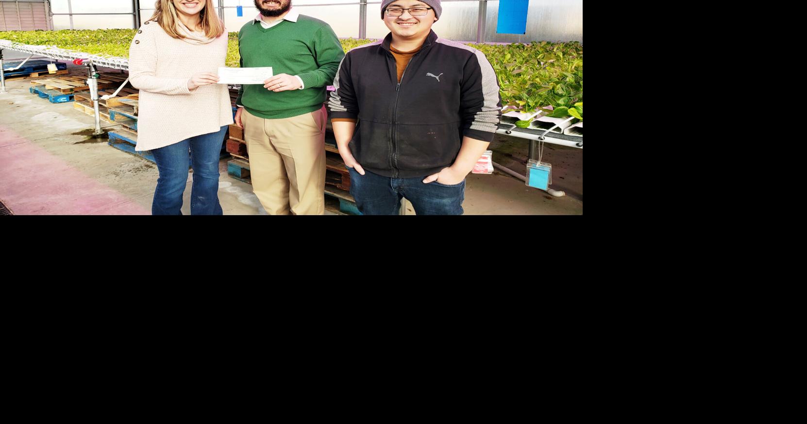 Knights of Columbus donates to Lettuce Dream Community Maryville Forum