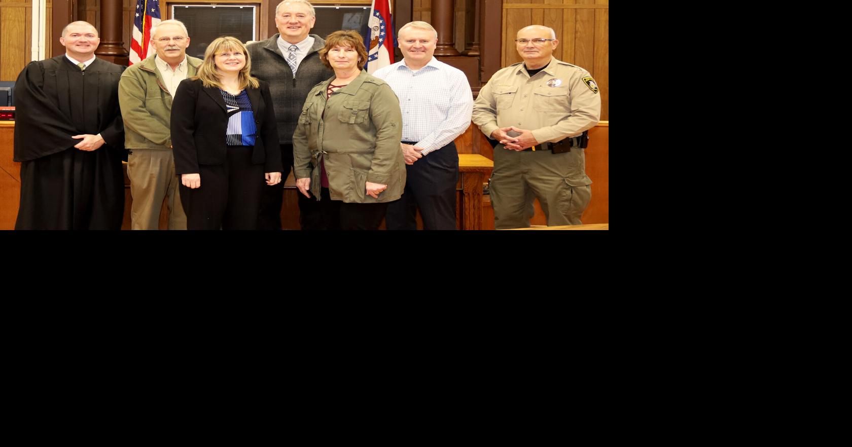 Judge Rice swears in Nodaway County officials | Gallery | Maryville Forum