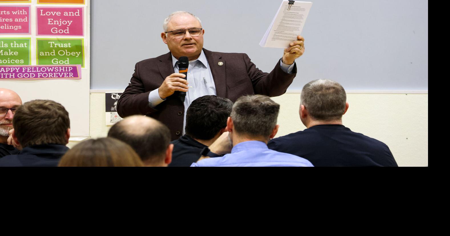 Black airs frustrations in forum with northwest Missouri principals