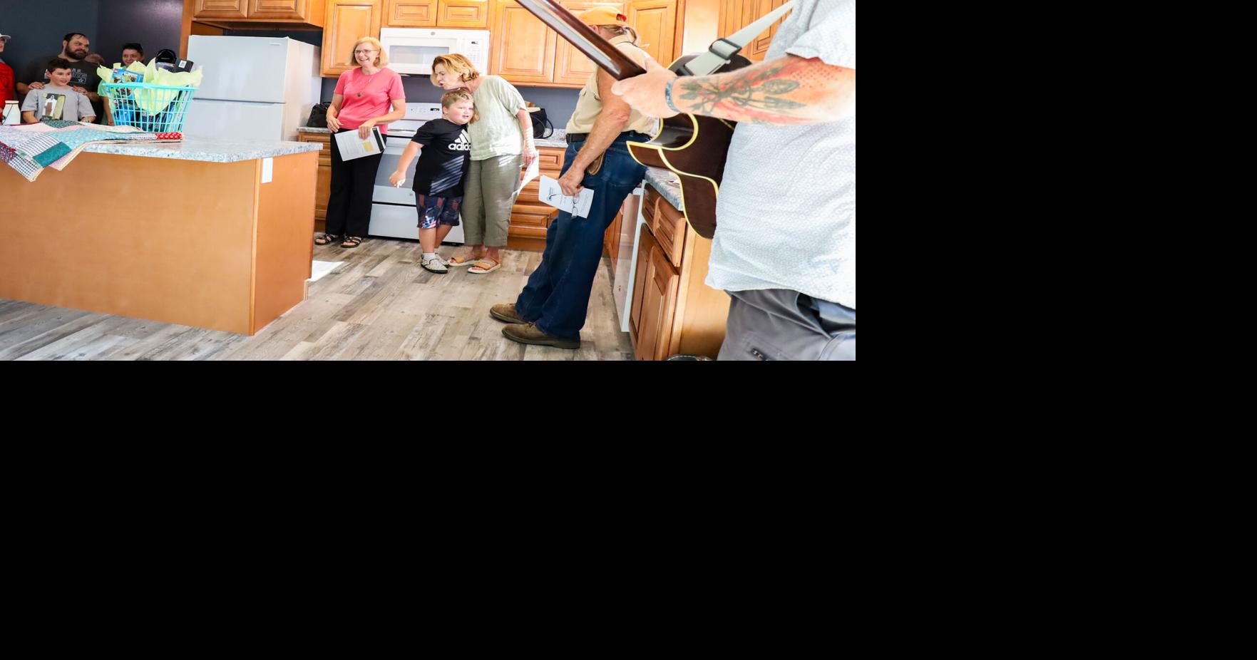 Habitat dedicates new house for Sanders family News Maryville Forum