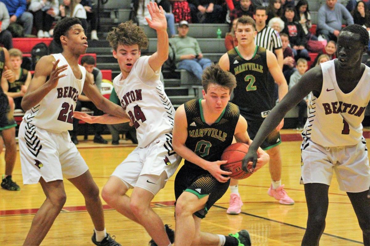 Cardinals Run Up Score In Win Over Spoofhounds Sports