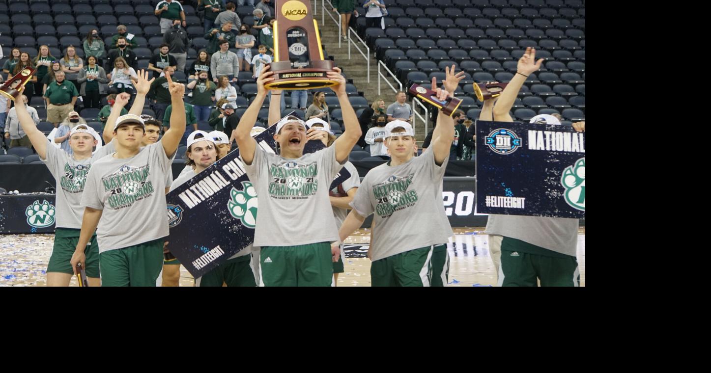 Bearcats win third national championship in record-breaking rout ...