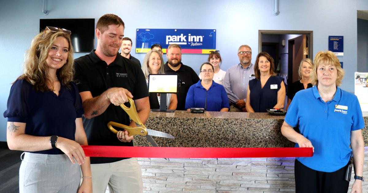 Park Inn celebrates renovations with ribbon cutting