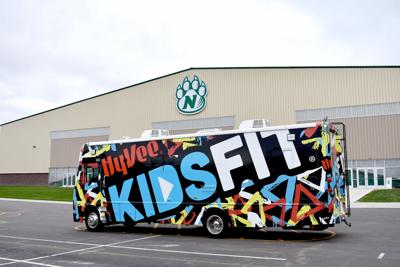 Hy-Vee KidsFit bus
