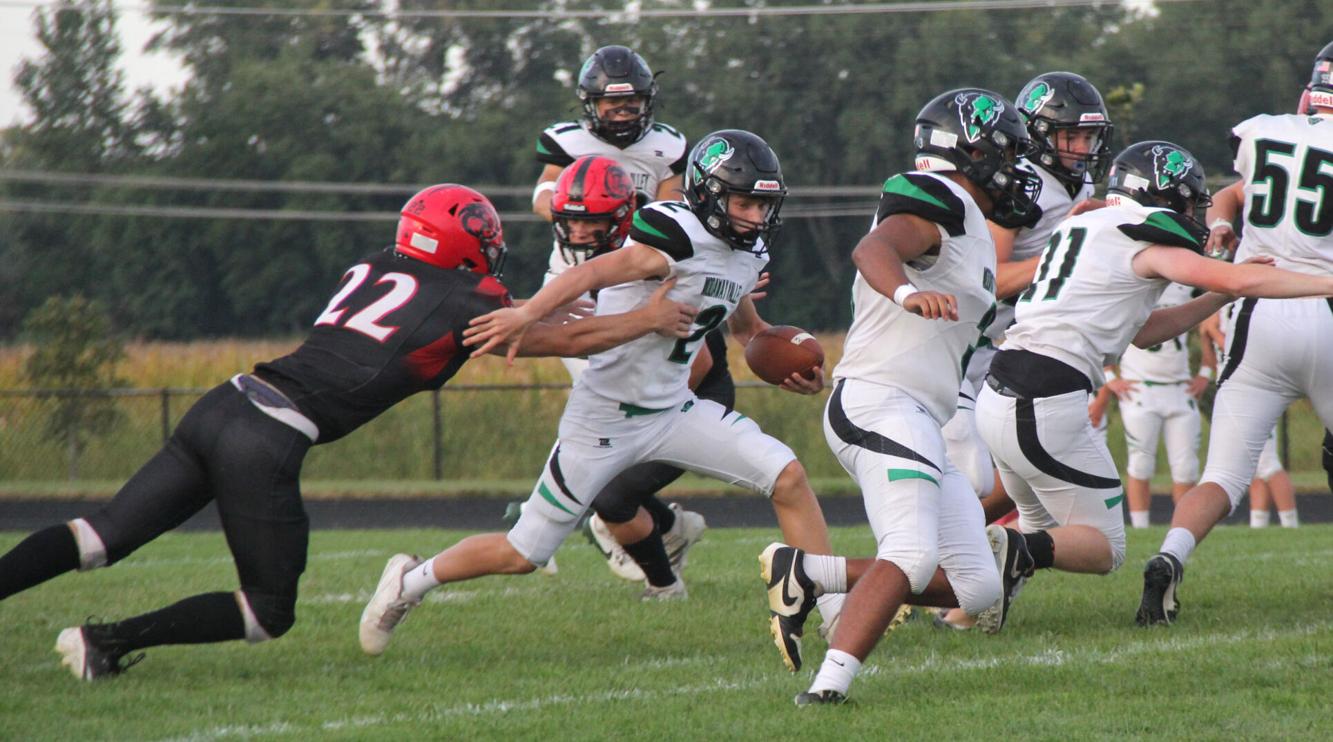 Thunder dominate with 68 28 victory over Lions Sports Maryville Forum