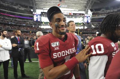 Ou Football Jalen Hurts Returns To Familiar Ground In Oklahoma S